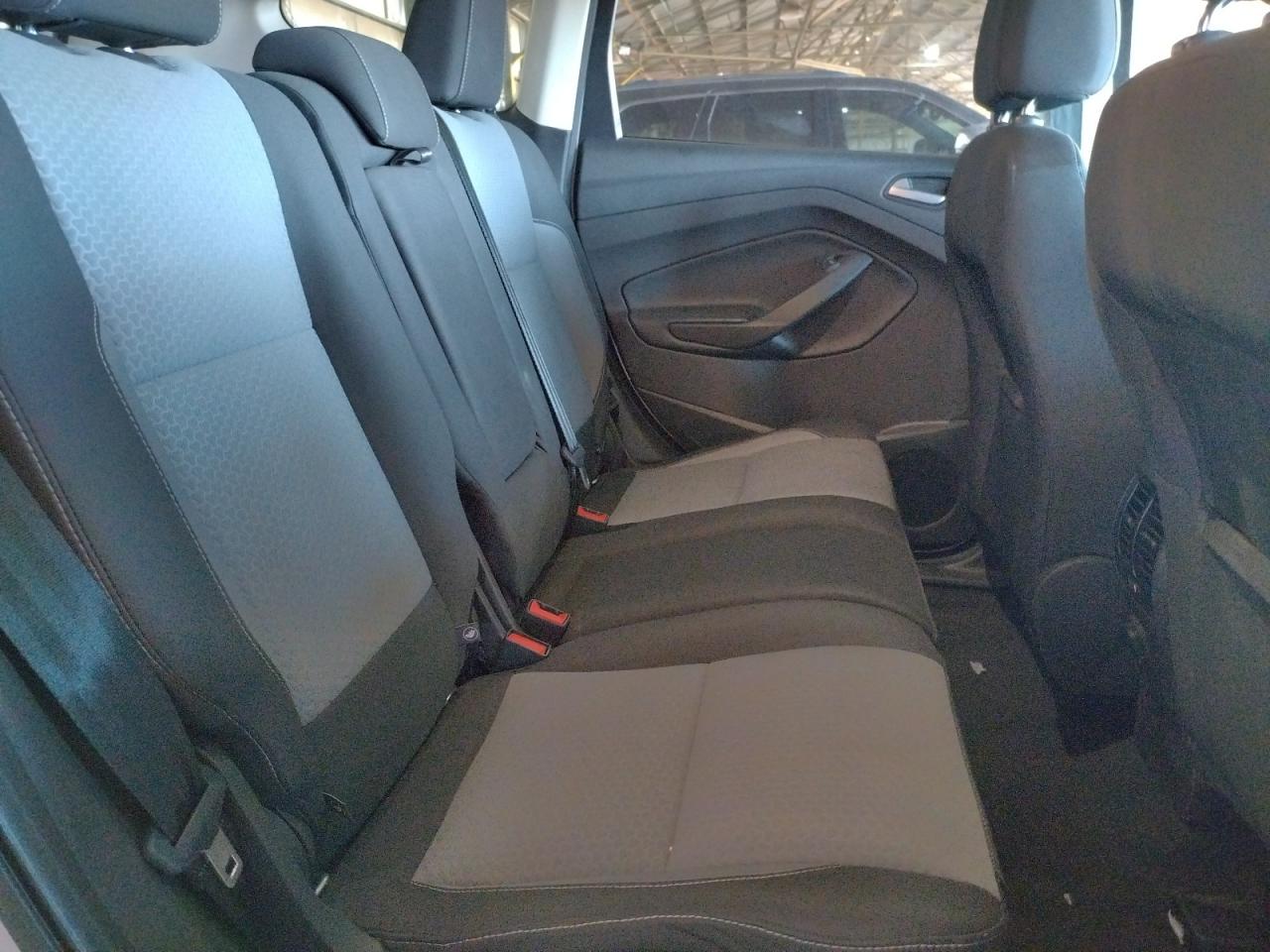 Zdjęcie 6 z aukcji – 2017 FORD ESCAPE SE z VIN 1FMCU0GD8HUC80759