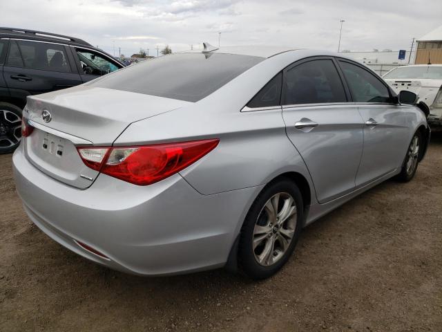 Photo 4 from auction – 2011 HYUNDAI SONATA SE with VIN 5NPEC4AC8BH167502
