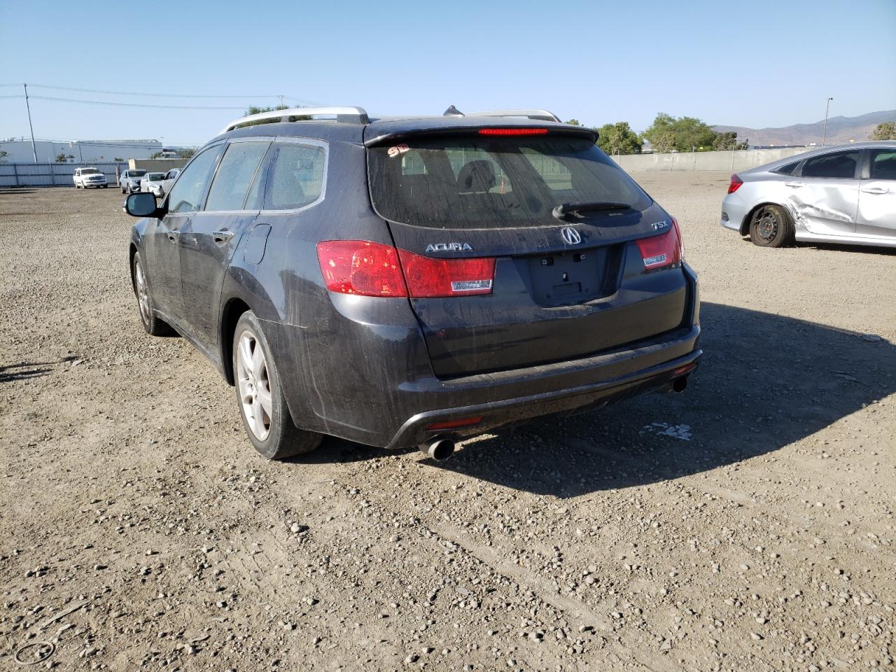 Photo 3 from auction – 2013 ACURA TSX TECH with VIN JH4CW2H69DC000503