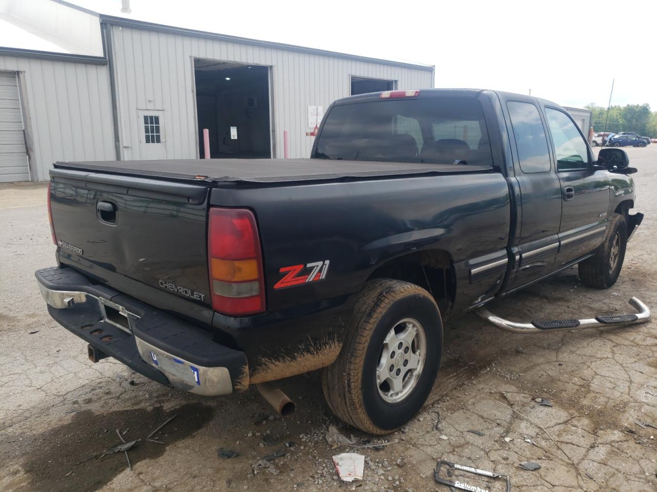 Photo 4 from auction – 2000 CHEVROLET SILVERADO with VIN 1GCEK19T4YE129327