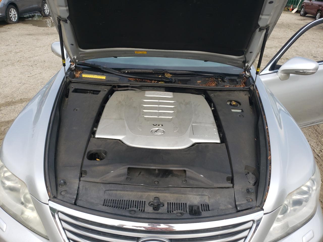 Photo 7 from auction – 2010 LEXUS LS 460 with VIN JTHBL5EF7A5098702