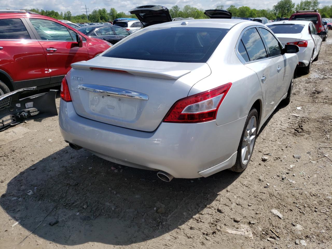 Photo 4 from auction – 2011 NISSAN MAXIMA S with VIN 1N4AA5AP6BC817541