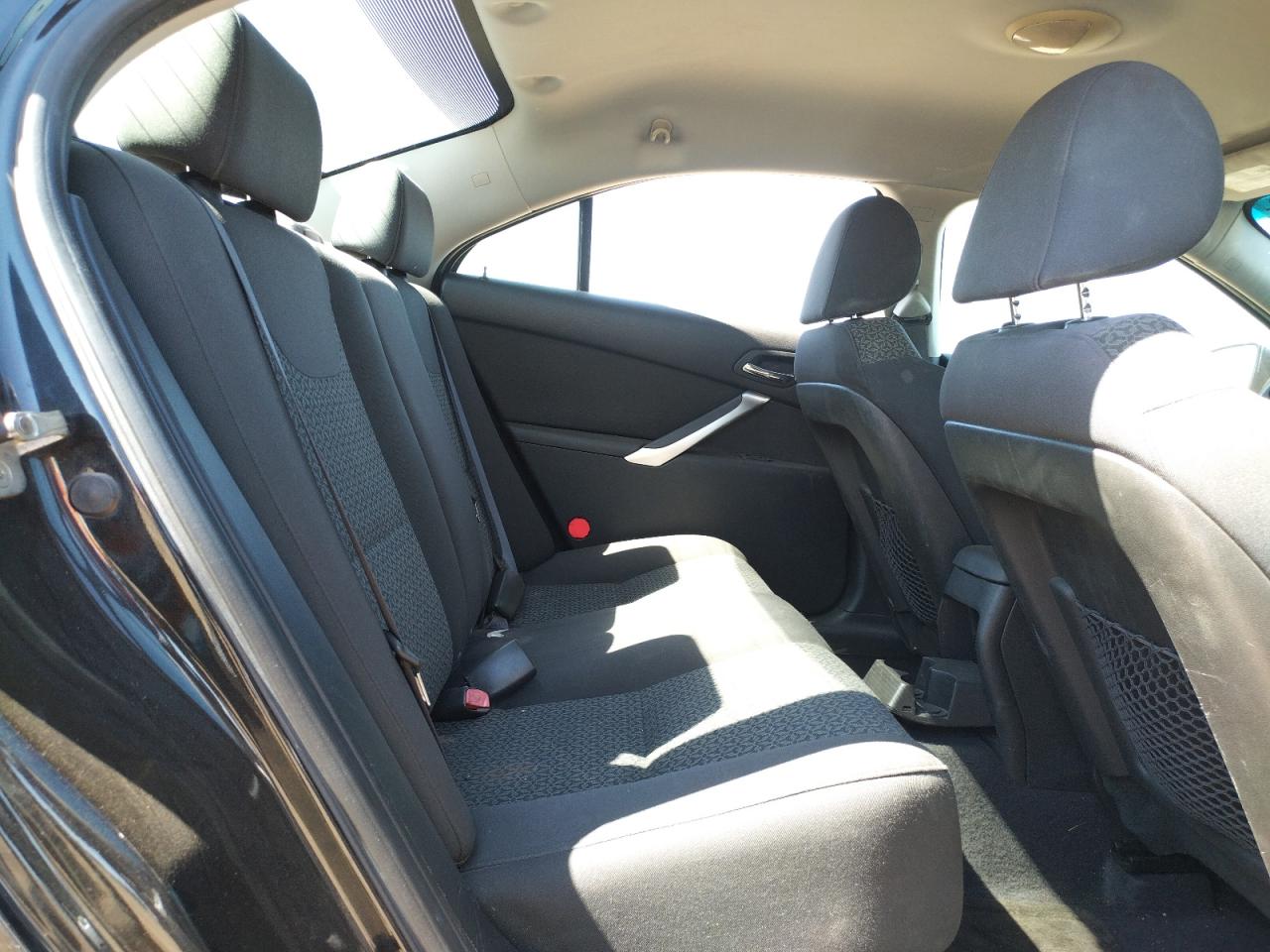 Photo 6 from auction – 2010 PONTIAC G6 with VIN 1G2ZA5E08A4116345