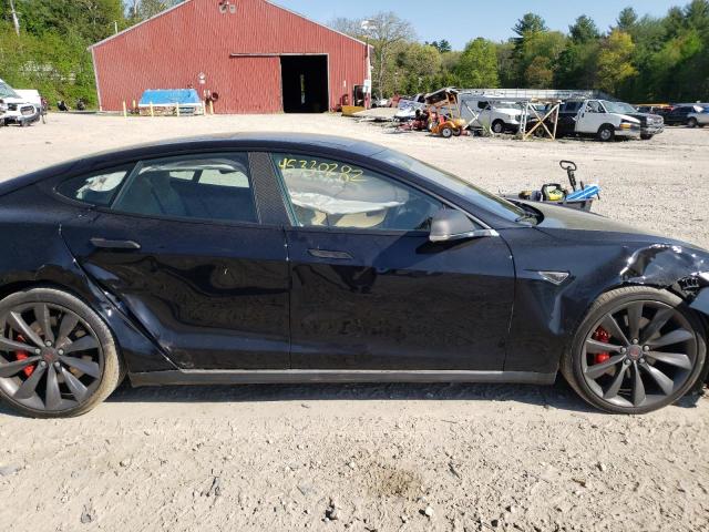 Photo 9 from auction – 2015 TESLA MODEL S P8 with VIN 5YJSA1H45FF082532