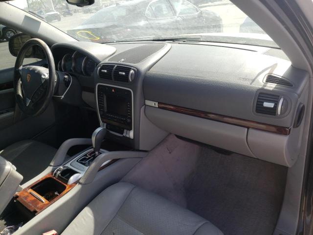 Photo 9 from auction – 2005 PORSCHE CAYENNE with VIN WP1AB29P35LA60448
