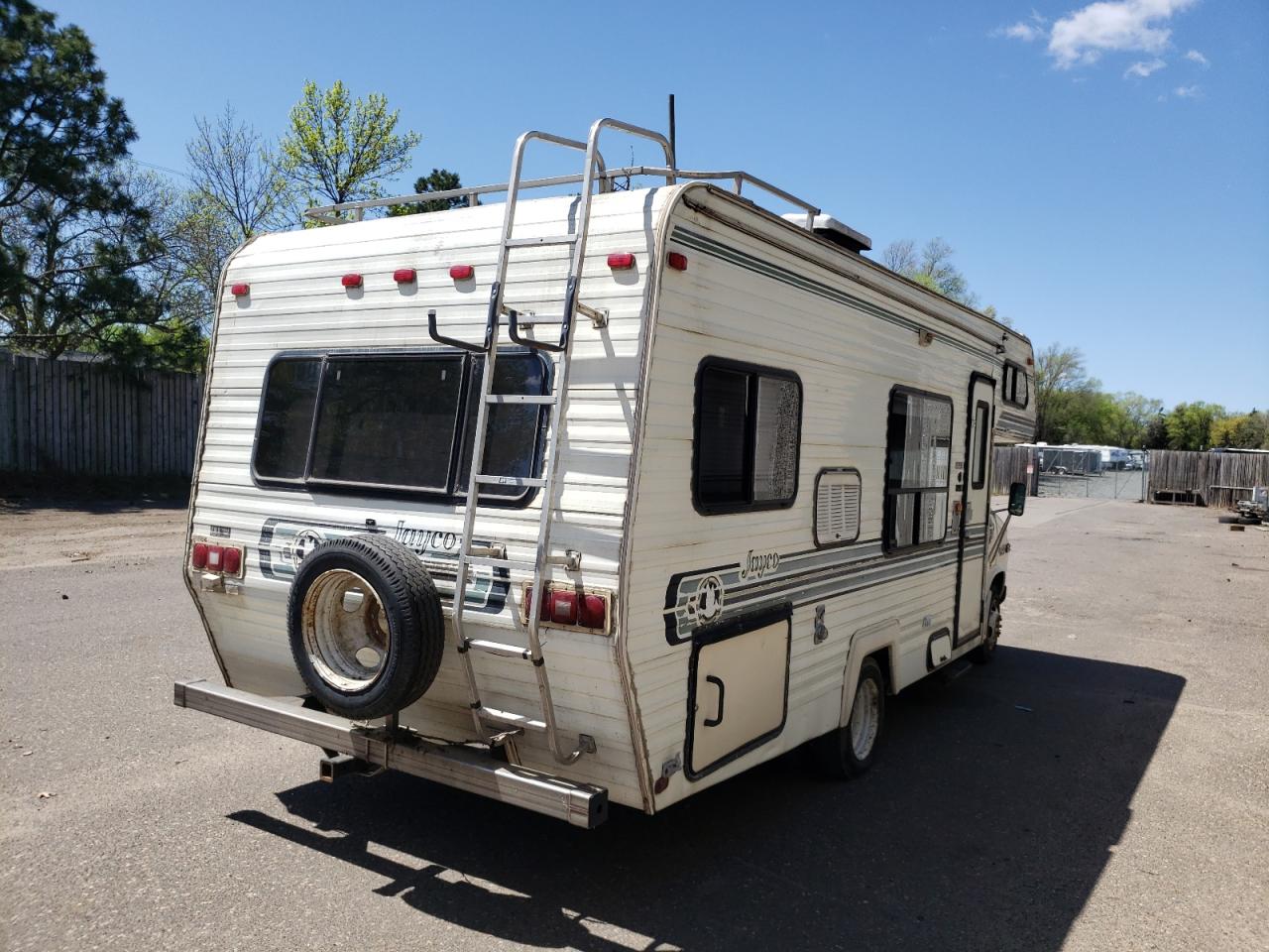 Photo 4 from auction – 1984 CHEVROLET G30 with VIN 2GBJG31M8E4178546