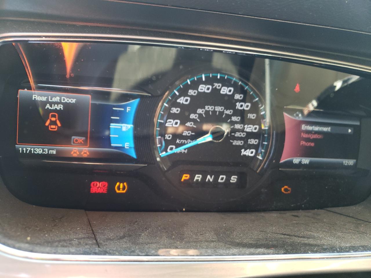 Photo 8 from auction – 2014 FORD TAURUS SEL with VIN 1FAHP2E80EG103500