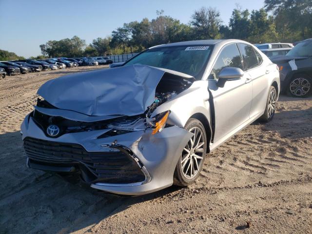 Photo 2 from auction – 2022 TOYOTA CAMRY XLE with VIN 4T1F31AK2NU574778
