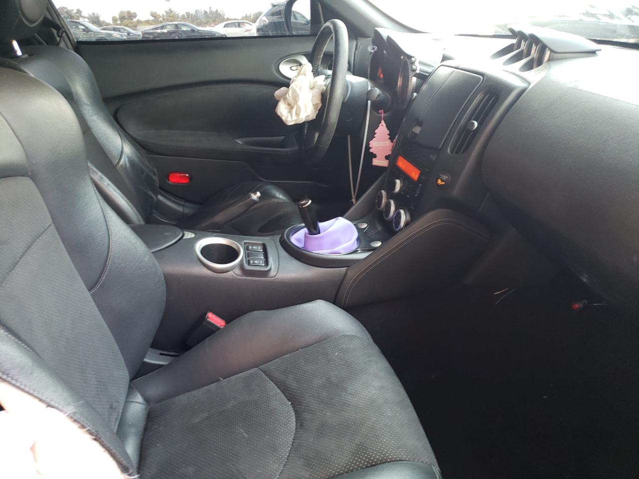 Photo 5 from auction – 2009 NISSAN 370Z with VIN JN1AZ44E19M406952