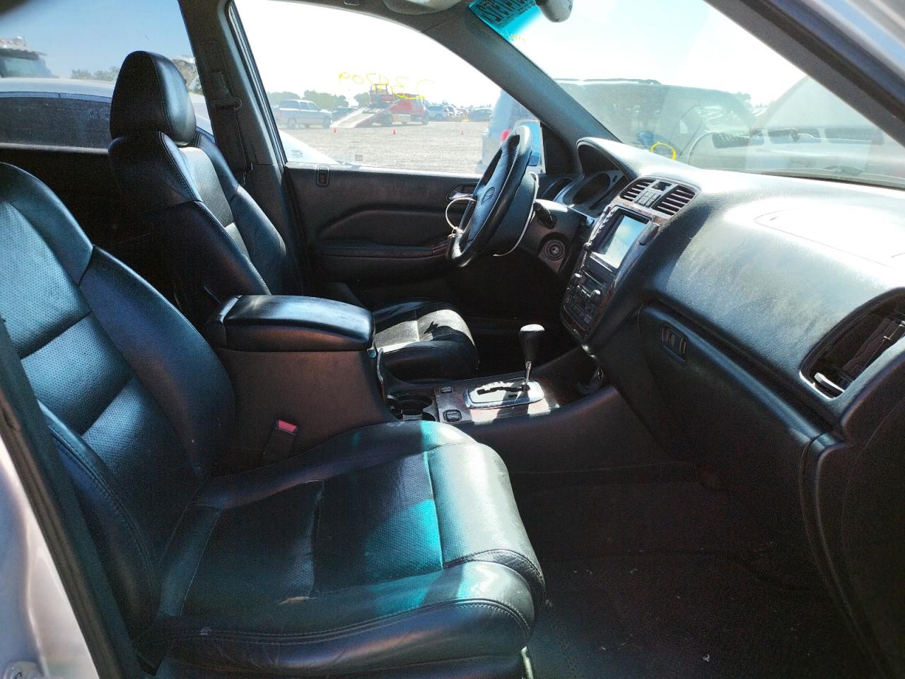 Photo 5 from auction – 2002 ACURA MDX with VIN 2HNYD18472H545612