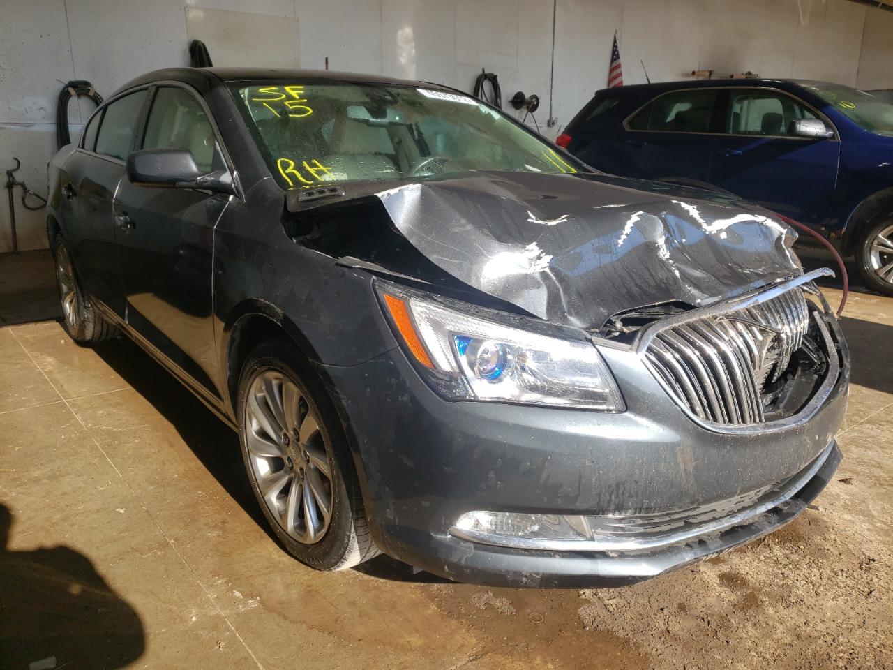 BUICK LACROSSE 2015 with VIN 1G4GA5G30FF268847 - Photo from auction
