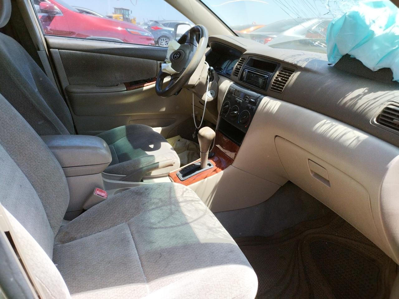 Photo 5 from auction – 2004 TOYOTA COROLLA CE with VIN 1NXBR32EX4Z258853