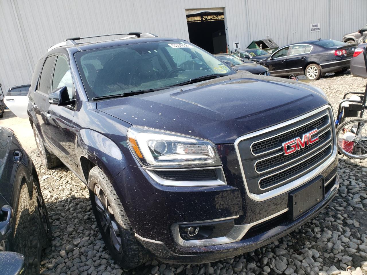GMC ACADIA SLT 2016 with VIN 1GKKVRKD0GJ144493 - Photo from auction