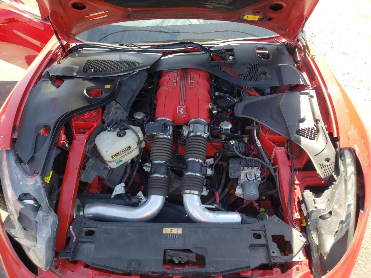 Photo 7 from auction – 2012 FERRARI CALIFORNIA with VIN ZFF65LJA8C0186123