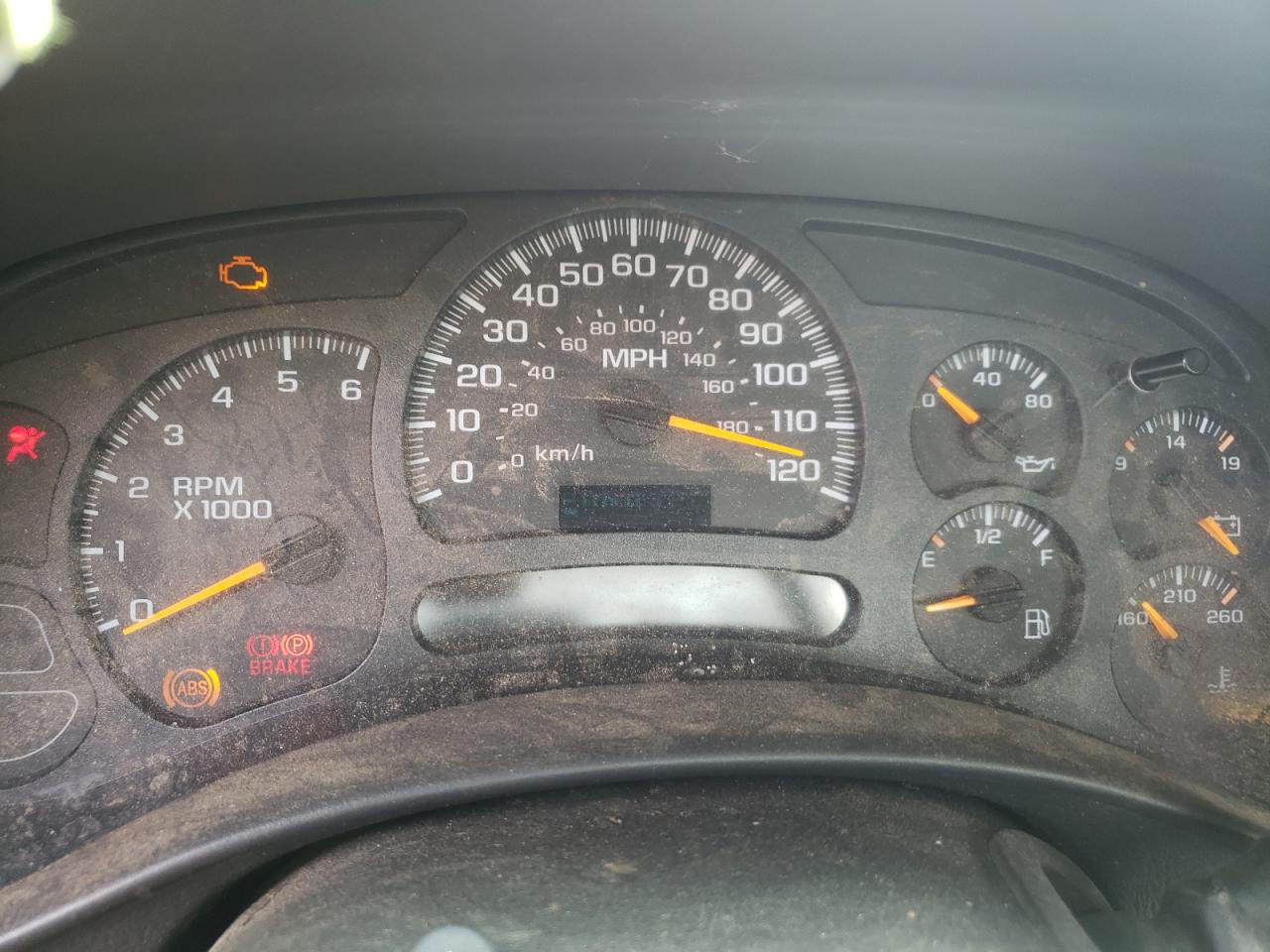 Photo 8 from auction – 2005 CHEVROLET SILVERADO with VIN 1GCEC14X05Z101424