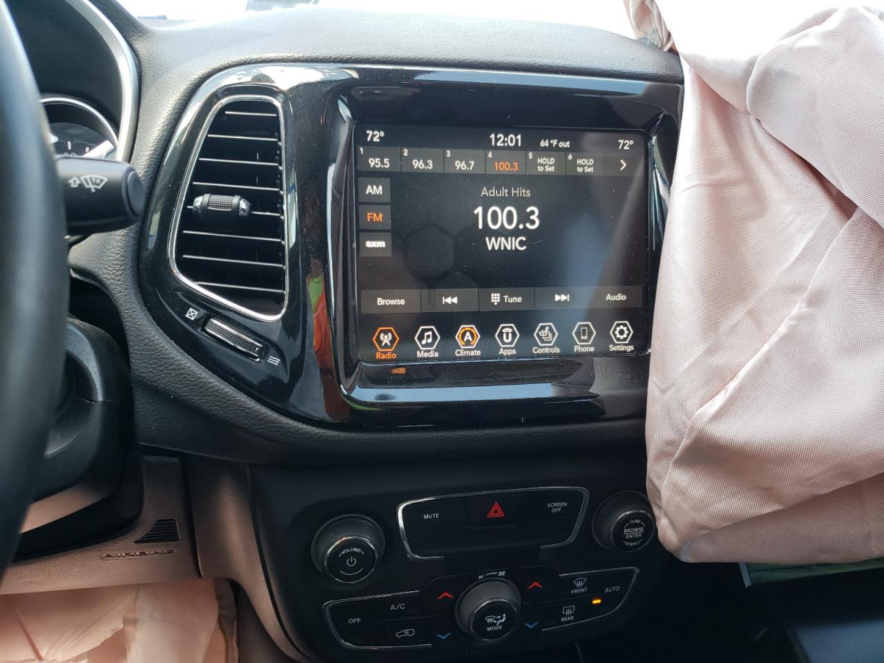 Photo 9 from auction – 2019 JEEP COMPASS LI with VIN 3C4NJDCB3KT651037