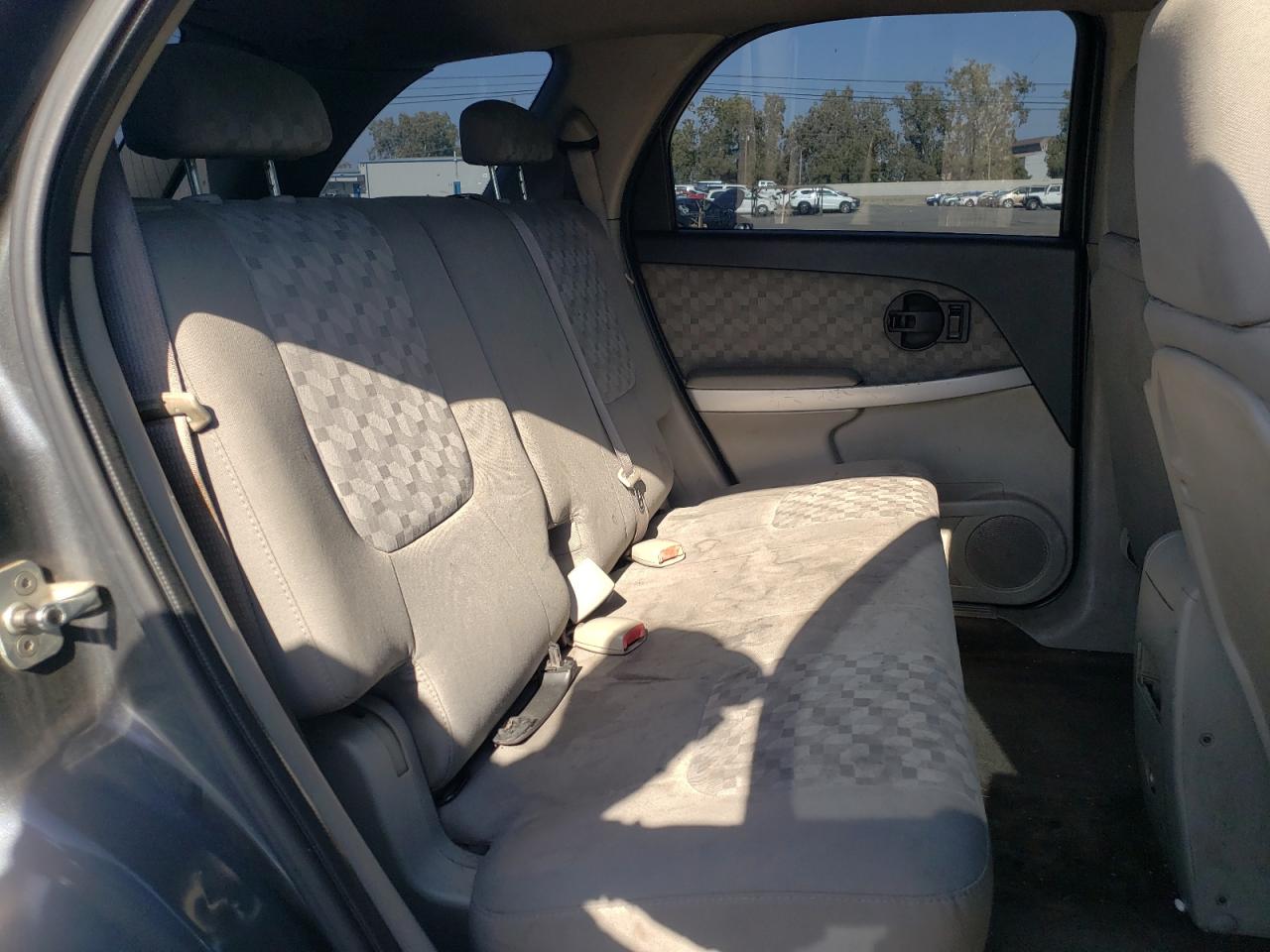 Photo 6 from auction – 2009 CHEVROLET EQUINOX LS with VIN 2CNDL23F996236327