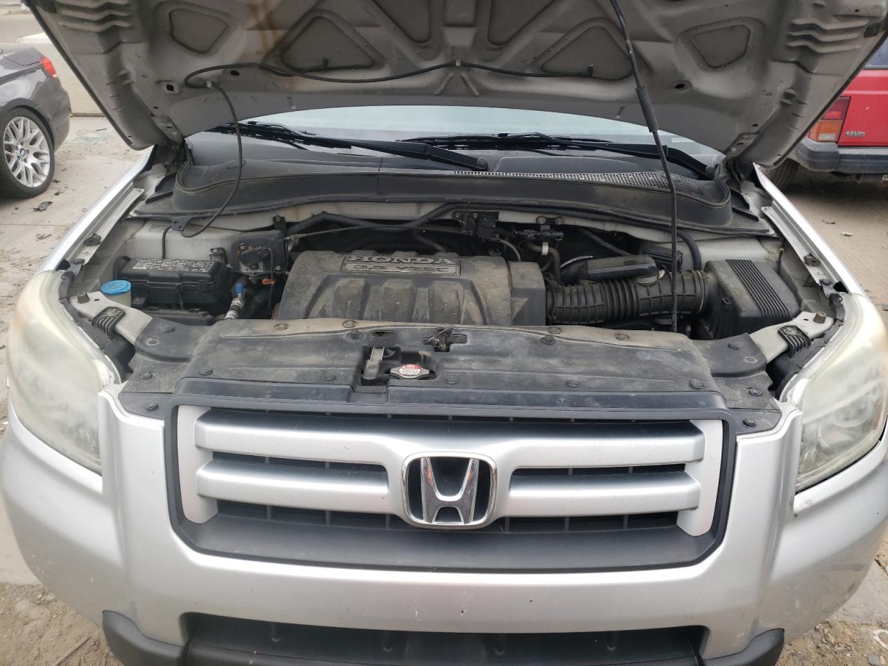 Photo 7 from auction – 2006 HONDA PILOT EX with VIN 2HKYF18536H532149