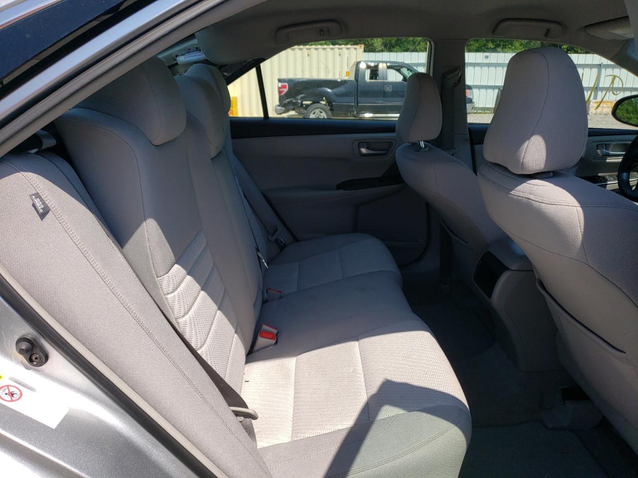 Photo 6 from auction – 2017 TOYOTA CAMRY LE with VIN 4T1BF1FK1HU375417