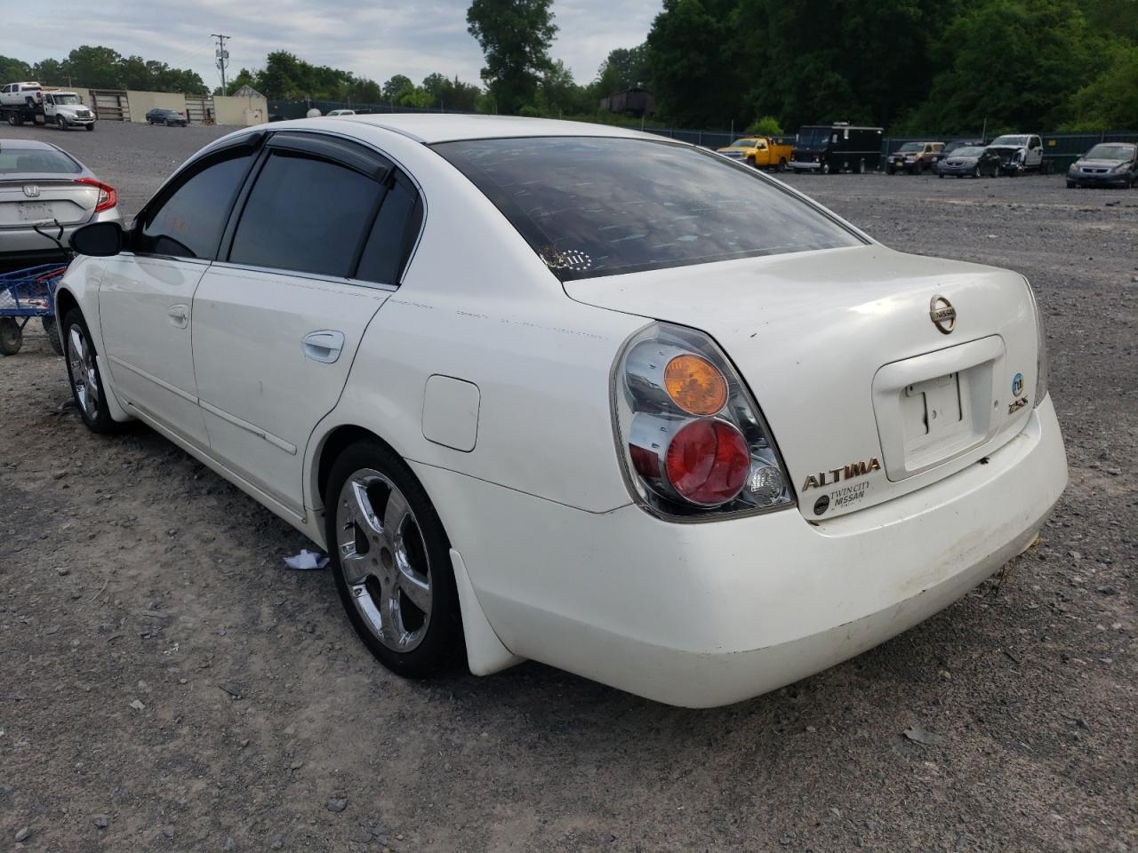 Photo 3 from auction – 2003 NISSAN ALTIMA BAS with VIN 1N4AL11D23C241540