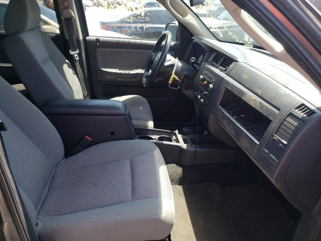 Photo 5 from auction – 2009 DODGE DAKOTA SXT with VIN 1D7HE38K19S731328