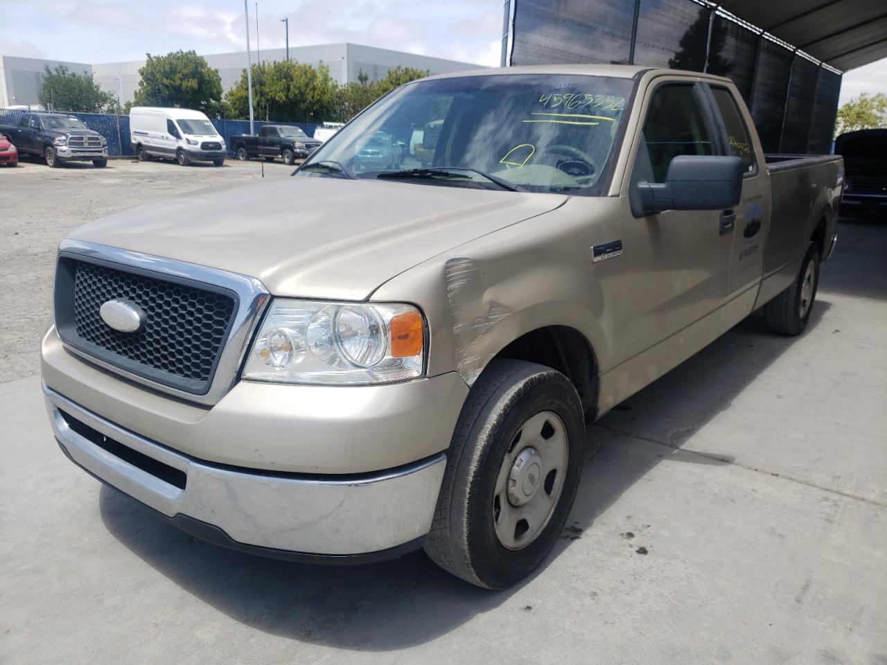 Photo 2 from auction – 2007 FORD F150 with VIN 1FTVX12577NA32800