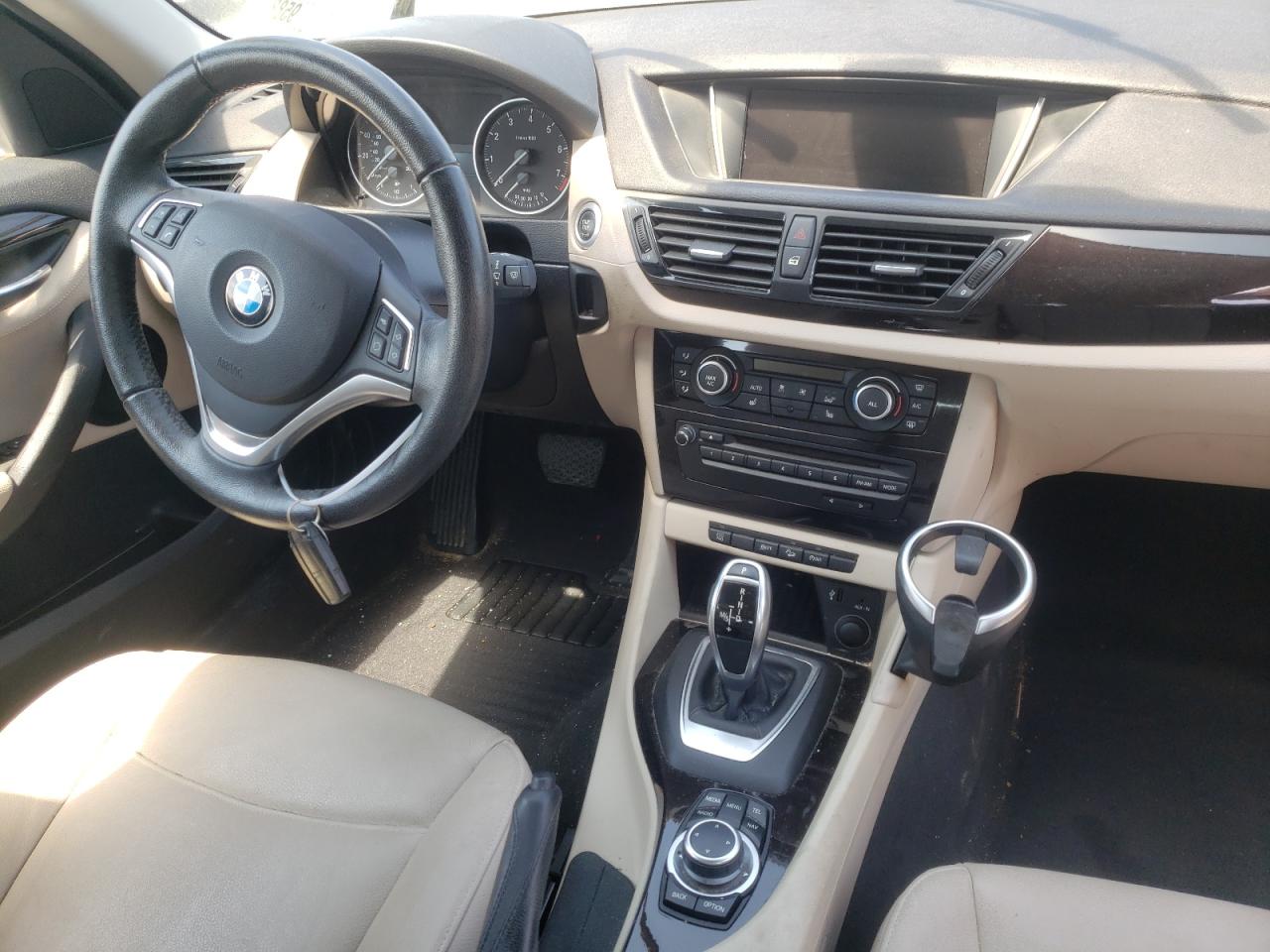Photo 9 from auction – 2013 BMW X1 XDRIVE2 with VIN WBAVL1C58DVR85793