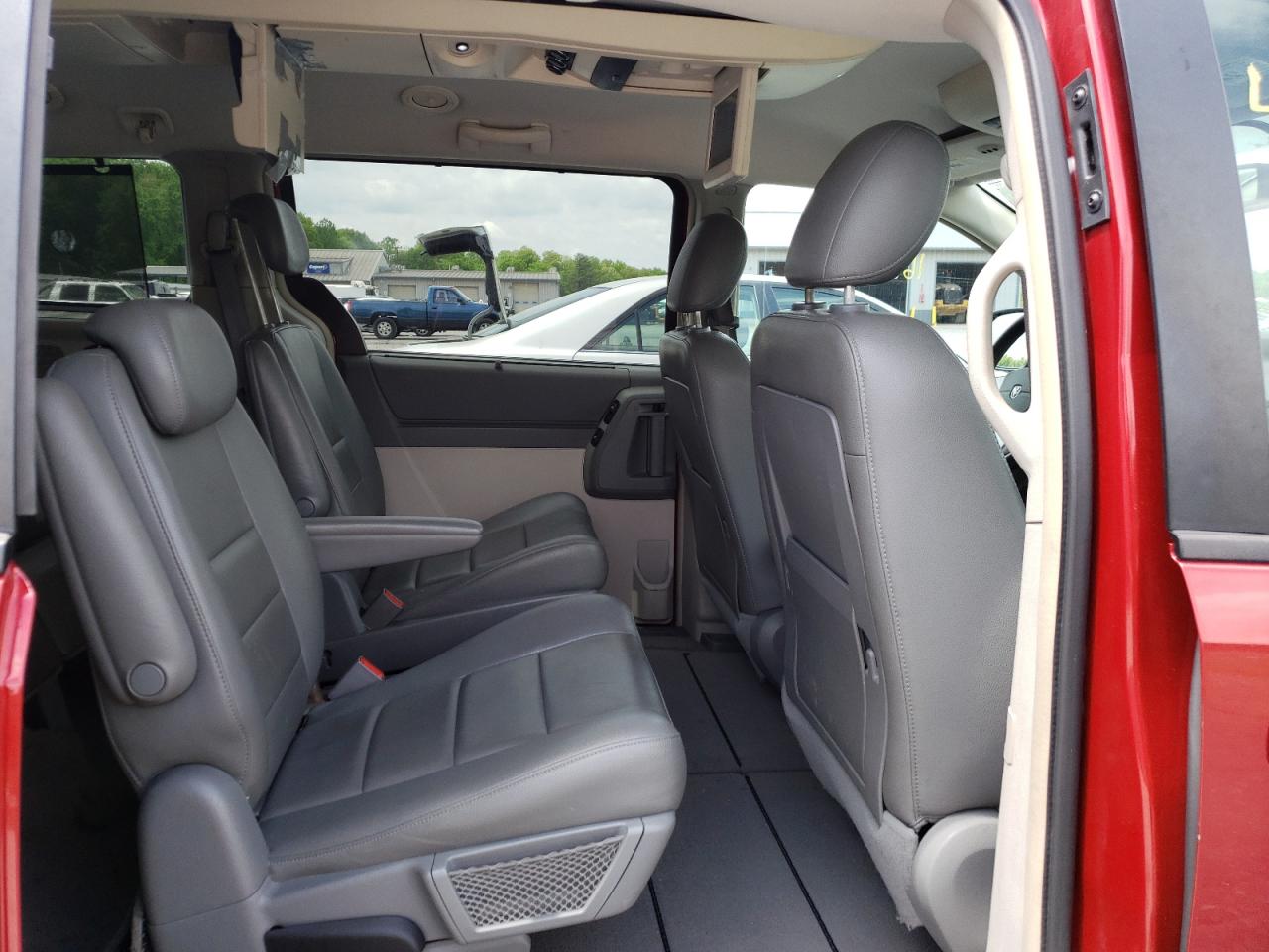 Photo 6 from auction – 2008 DODGE GRAND CARA with VIN 2D8HN54X48R723605