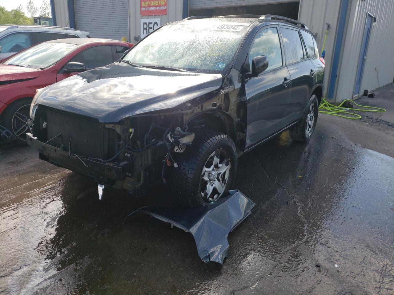 Photo 2 from auction – 2011 TOYOTA RAV4 with VIN 2T3BF4DVXBW088865