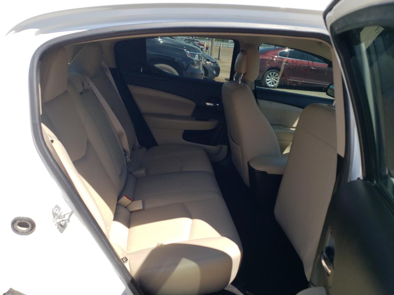Photo 6 from auction – 2014 DODGE AVENGER SE with VIN 1C3CDZAG1EN217993