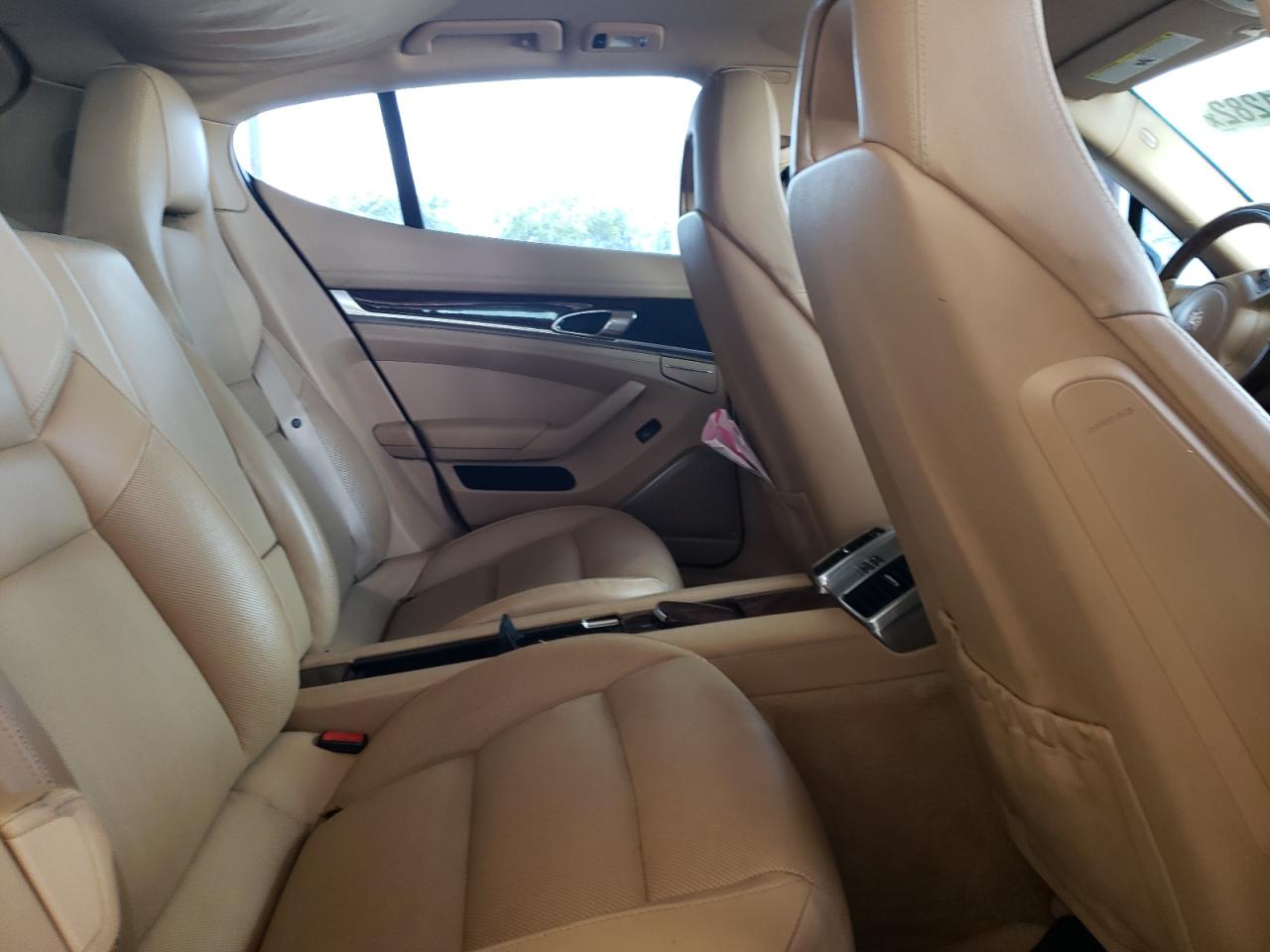 Photo 6 from auction – 2010 PORSCHE PANAMERA S with VIN WP0AB2A77AL062954