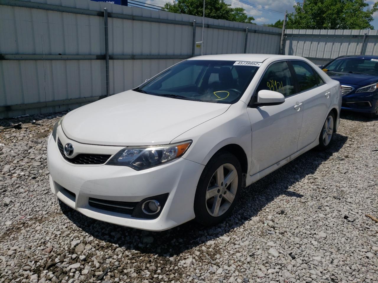Photo 2 from auction – 2014 TOYOTA CAMRY L with VIN 4T1BF1FK6EU368863