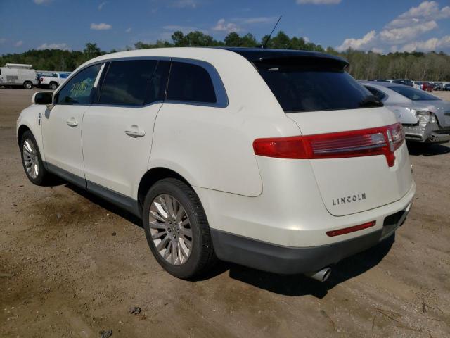 Photo 3 from auction – 2012 LINCOLN MKT with VIN 2LMHJ5FR5CBL52643