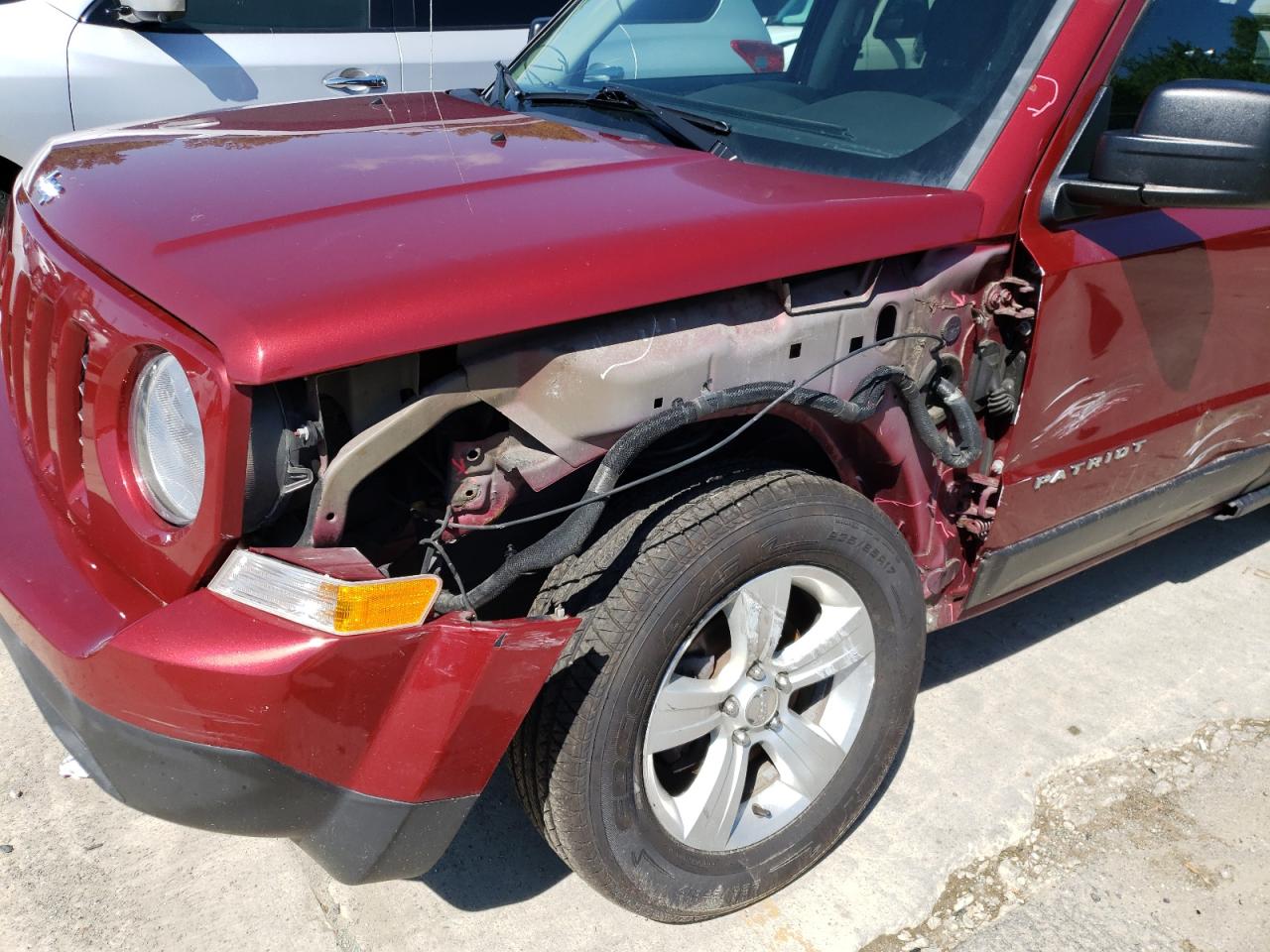 Photo 9 from auction – 2016 JEEP PATRIOT LA with VIN 1C4NJPFB3GD569738