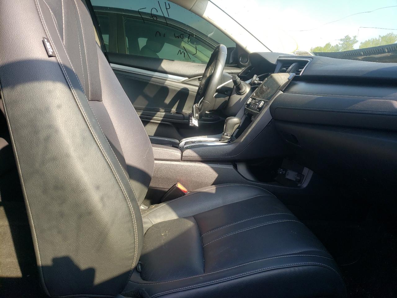 Photo 5 from auction – 2018 HONDA CIVIC EXL with VIN JHMFC1F73JX042052