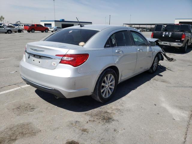 Photo 4 from auction – 2012 CHRYSLER 200 TOURIN with VIN 1C3CCBBG7CN305789