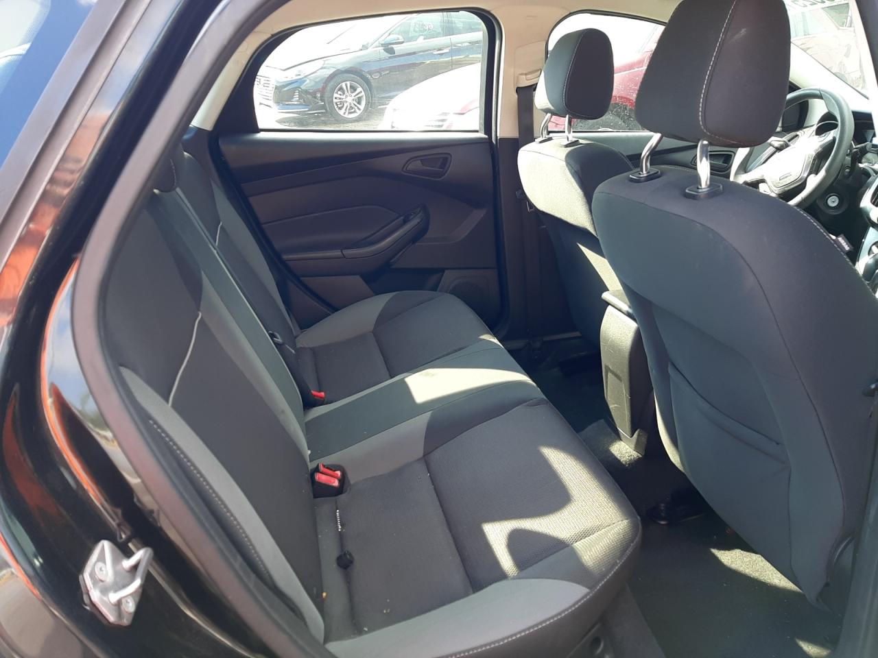 Photo 6 from auction – 2012 FORD FOCUS SE with VIN 1FAHP3F21CL170188