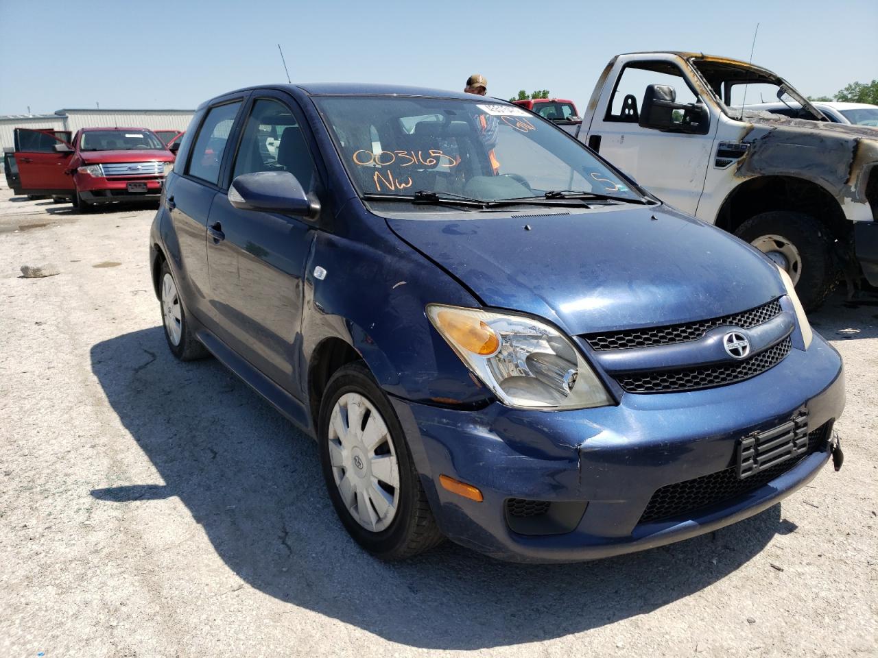 TOYOTA SCION XA 2006 with VIN JTKKT604965003165 - Photo from auction