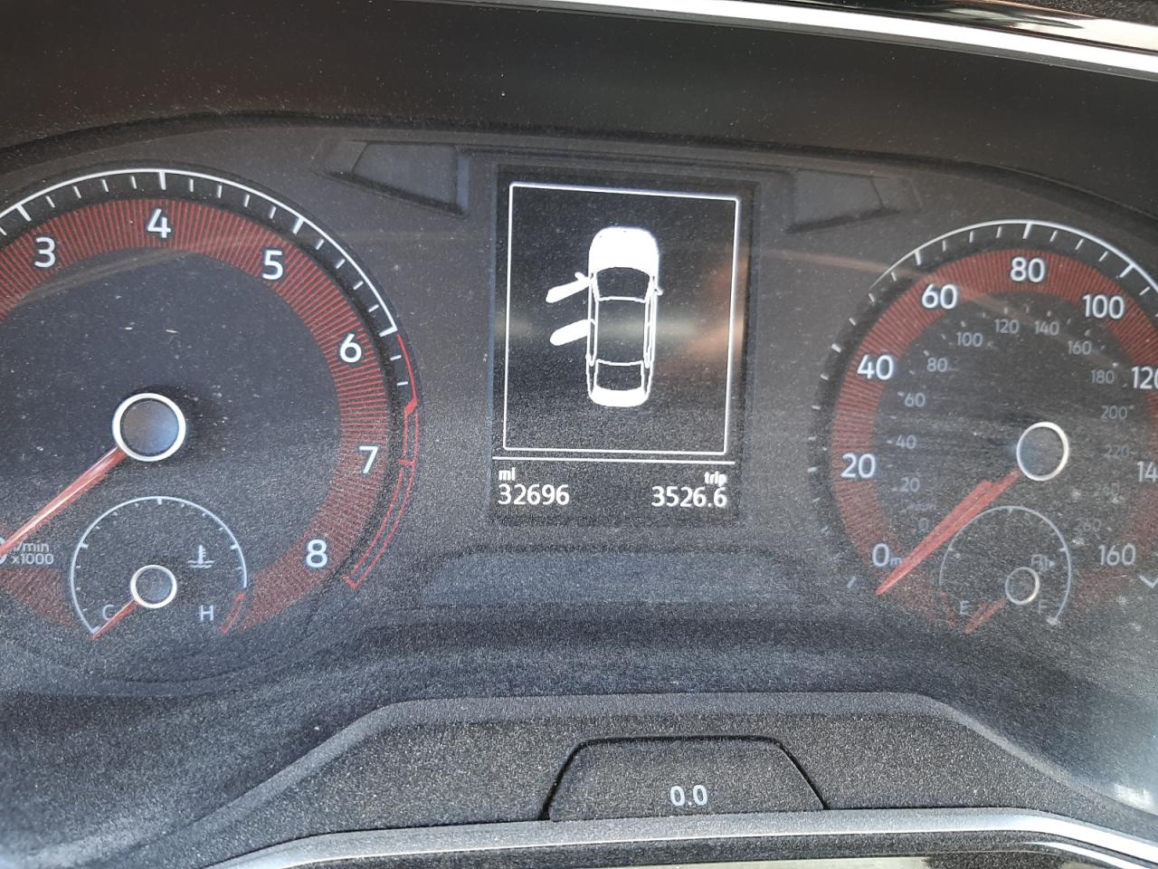 Photo 8 from auction – 2019 VOLKSWAGEN JETTA with VIN 3VWC57BU9KM266508