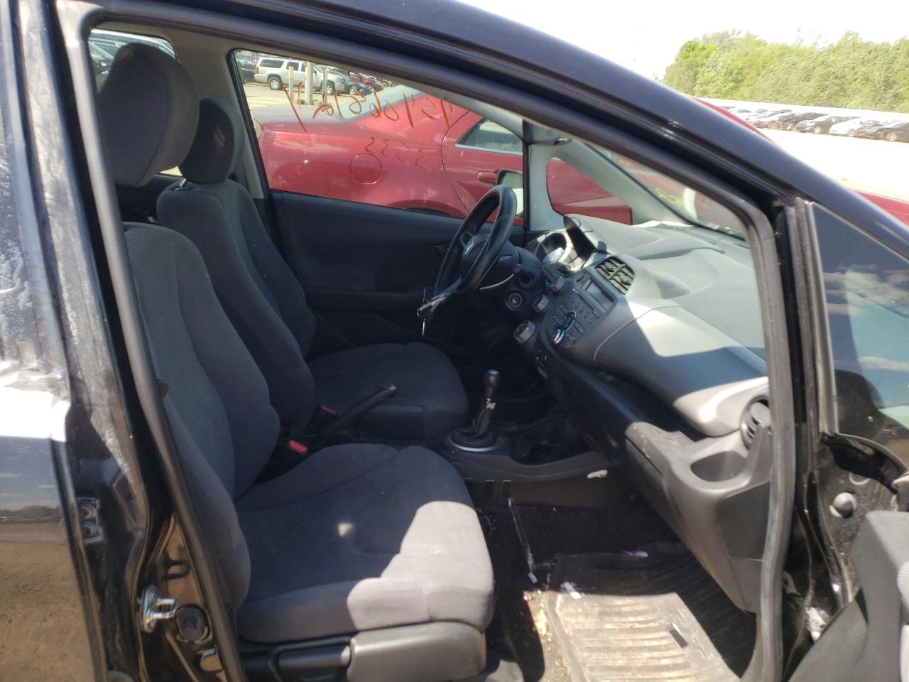 Photo 5 from auction – 2010 HONDA FIT with VIN JHMGE8G20AC010483