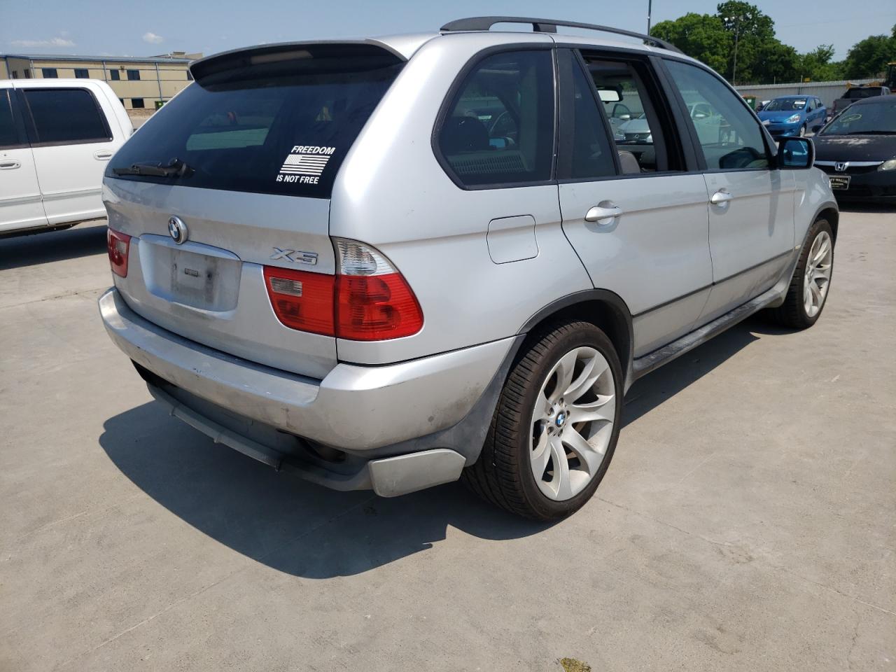Foto 4 de la subasta – 2004 BMW X5 3.0I con VIN 5UXFA13514LU39019