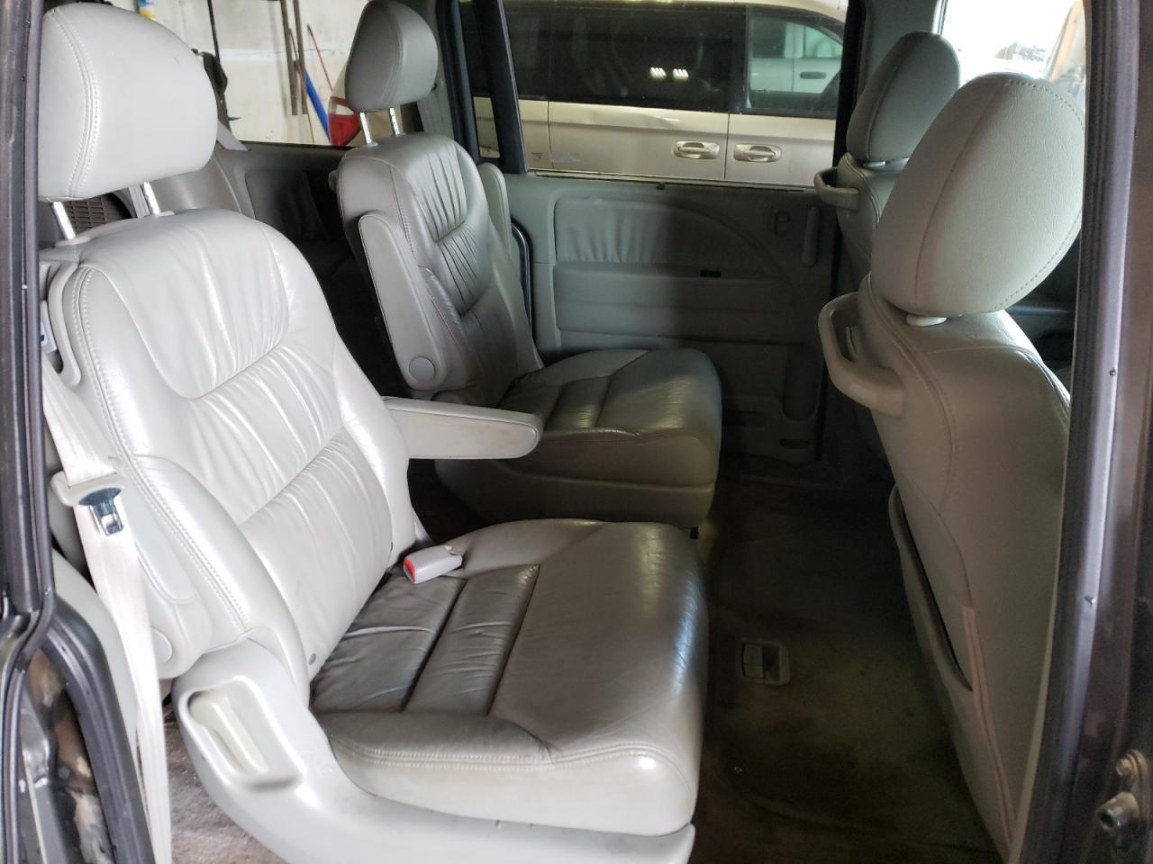 Photo 6 from auction – 2008 HONDA ODYSSEY EX with VIN 5FNRL38638B412564