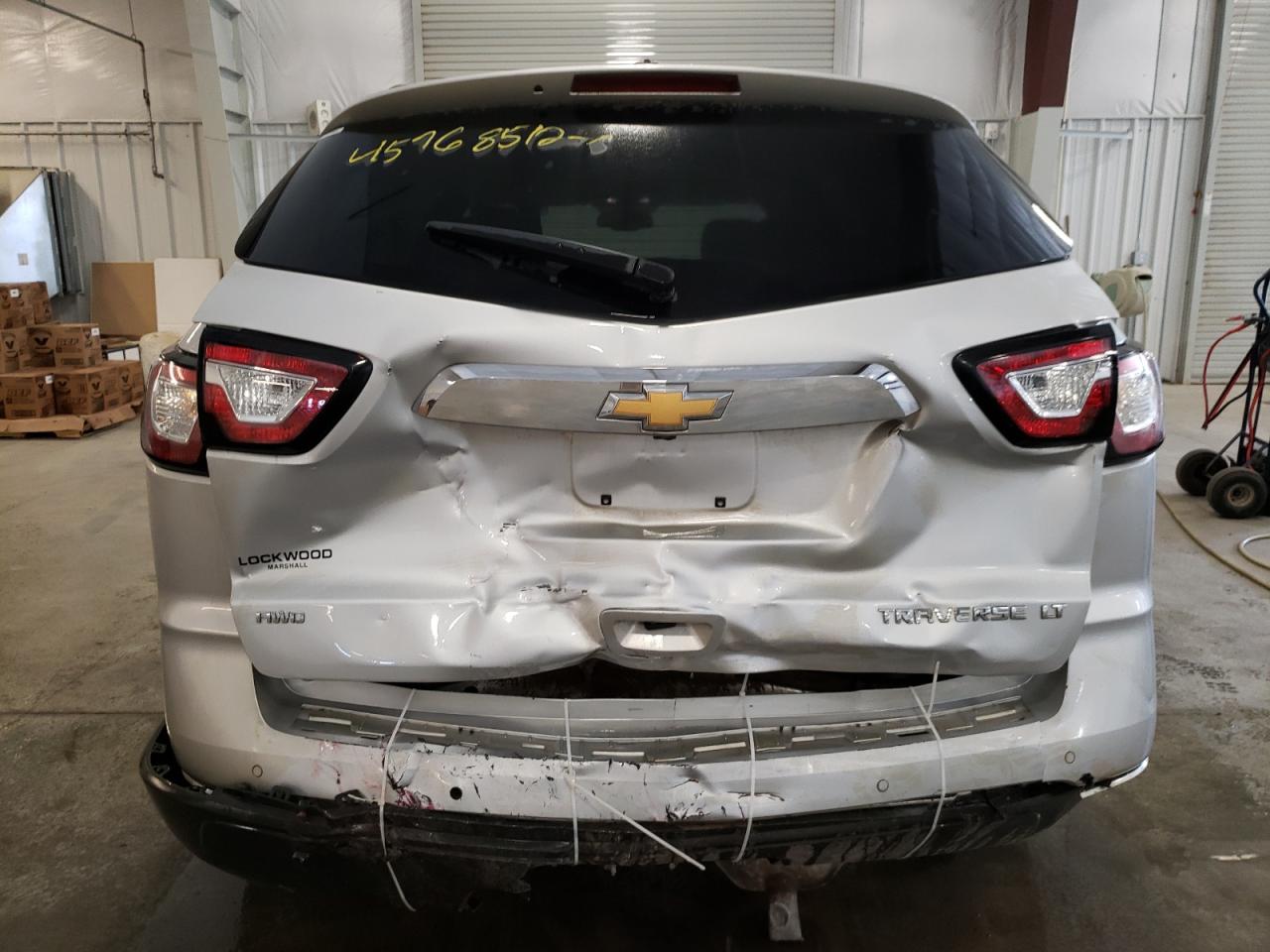 Photo 9 from auction – 2016 CHEVROLET TRAVERSE L with VIN 1GNKVHKD7GJ282870