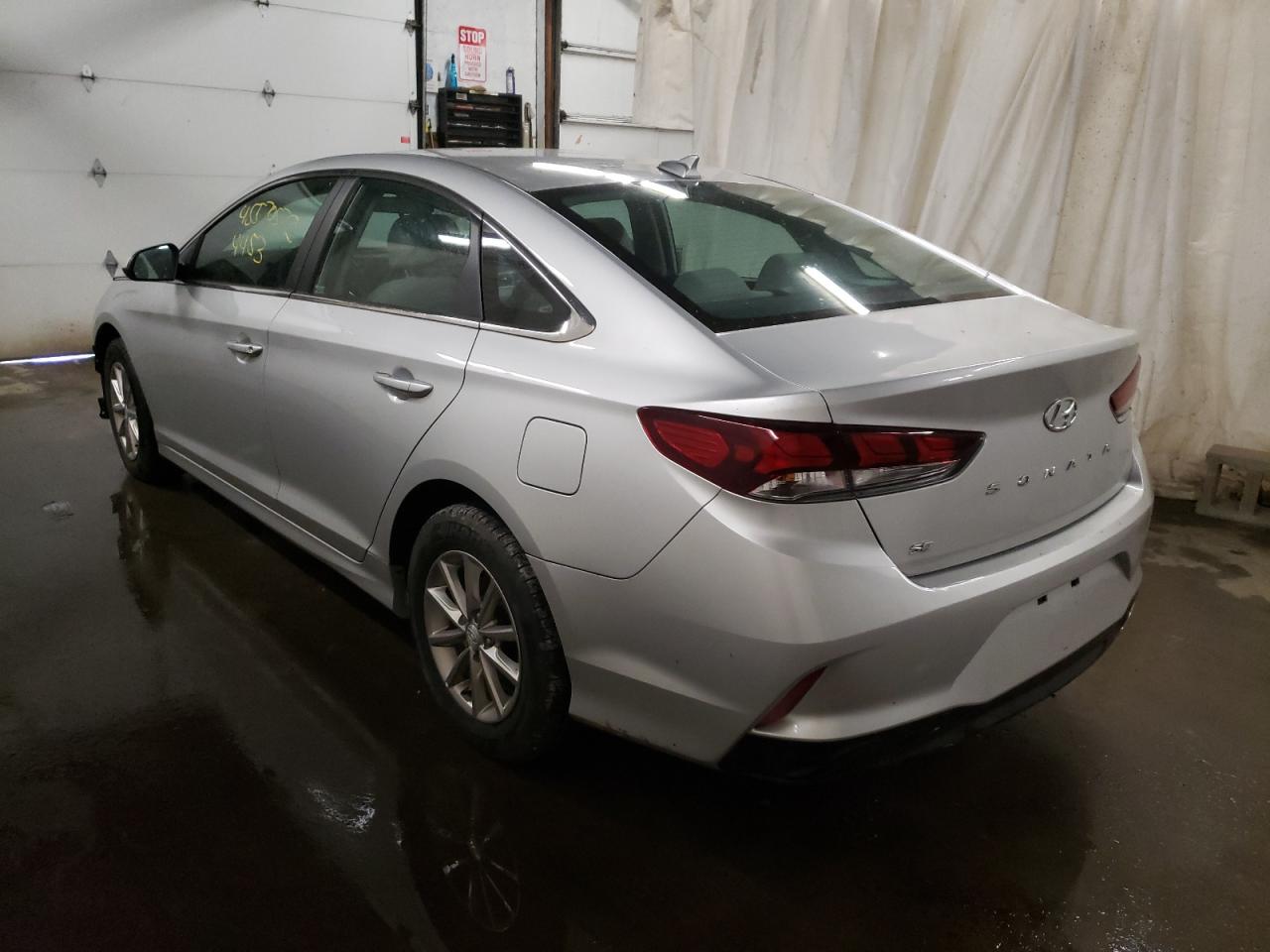 Photo 3 from auction – 2019 HYUNDAI SONATA SE with VIN 5NPE24AF4KH744975
