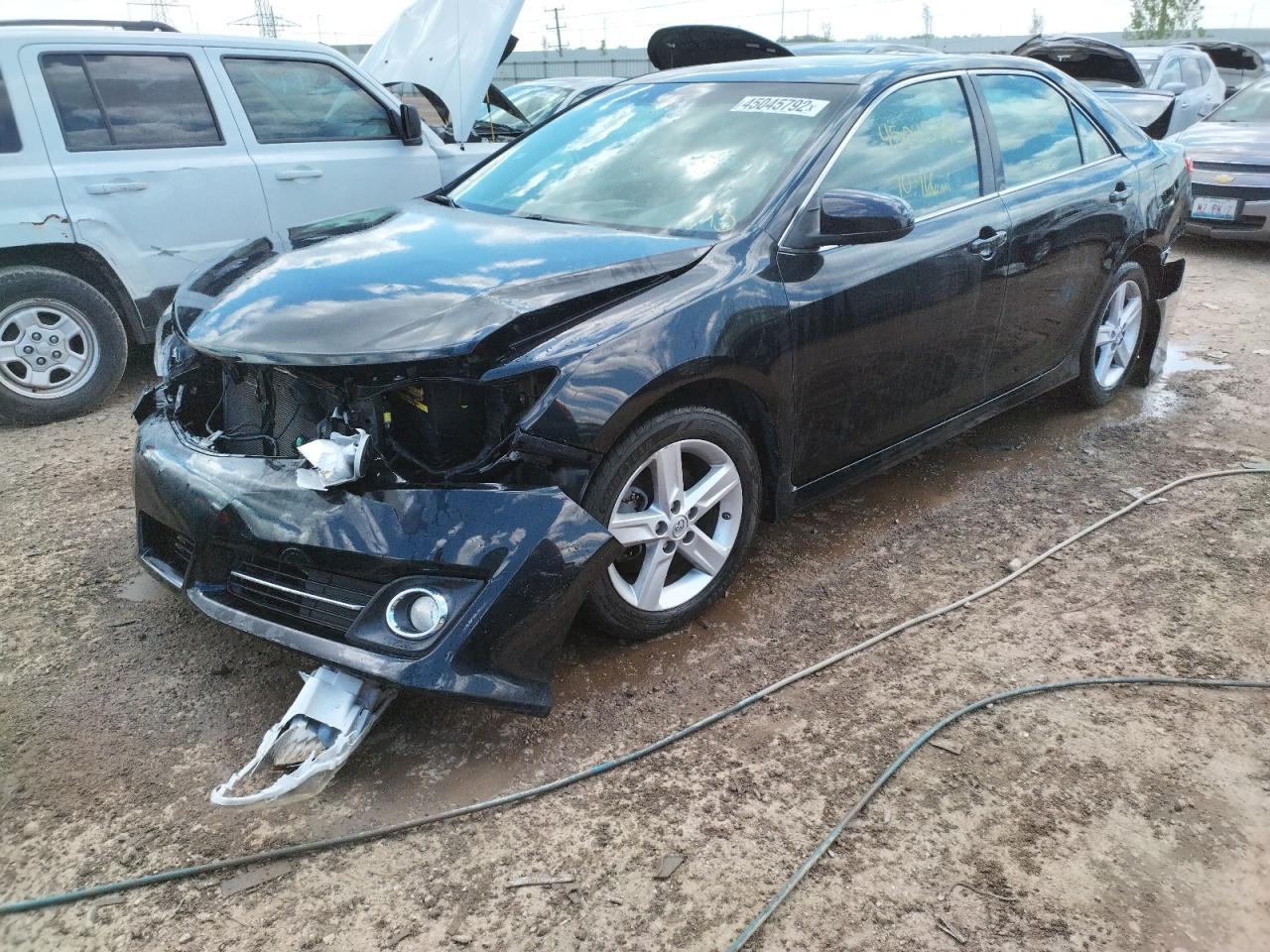 Photo 2 from auction – 2012 TOYOTA CAMRY BASE with VIN 4T1BF1FK1CU149323