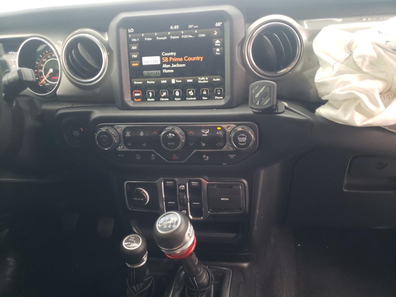 Photo 9 from auction – 2019 JEEP WRANGLER with VIN 1C4HJXEG2KW575960