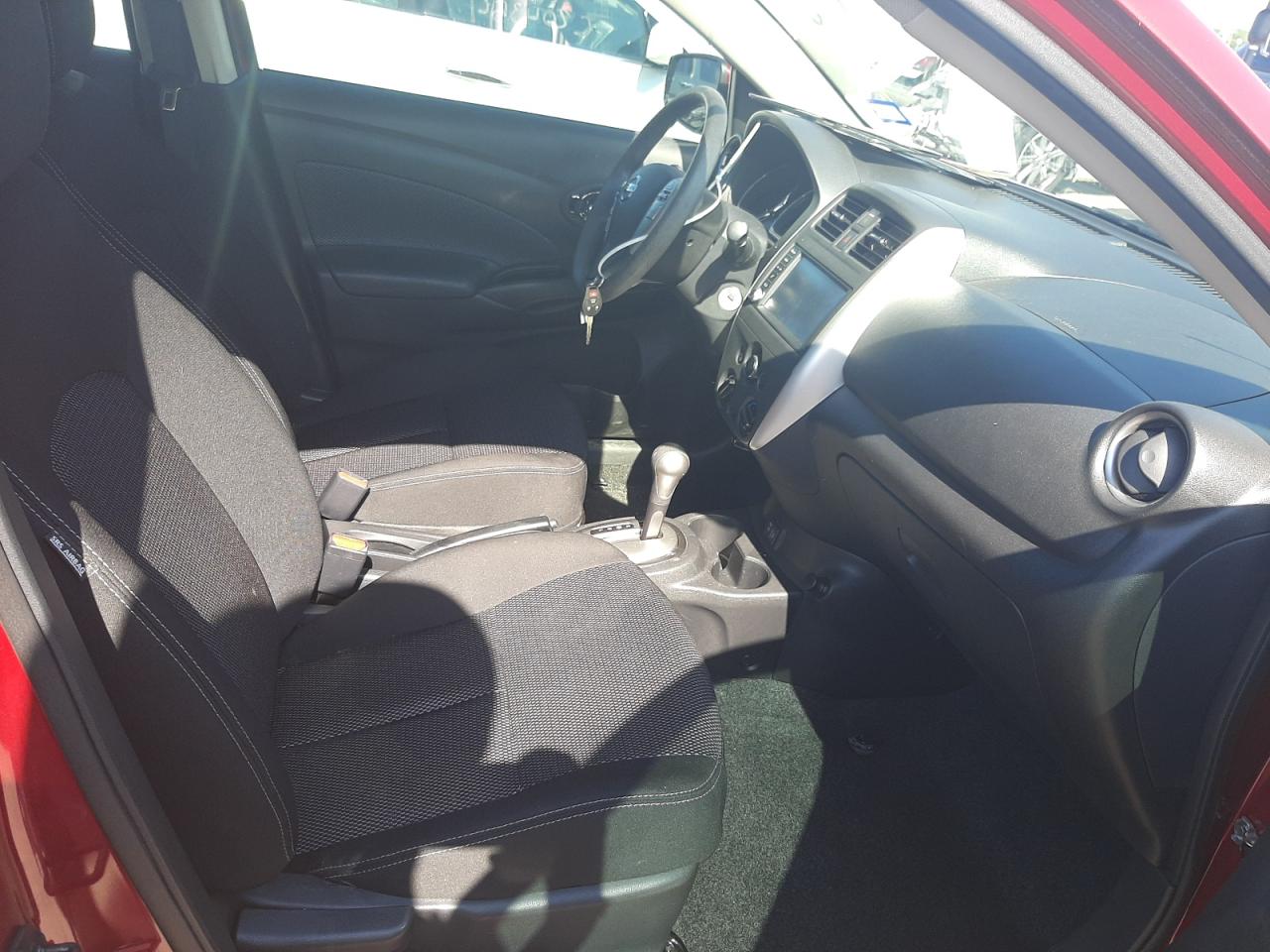 Photo 5 from auction – 2019 NISSAN VERSA S with VIN 3N1CN7AP1KL825492