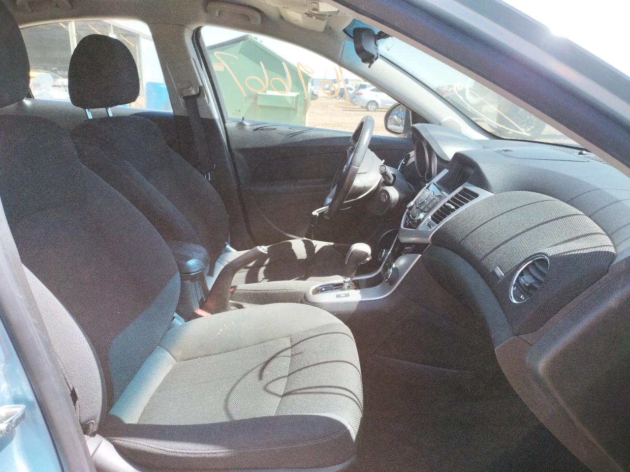 Photo 5 from auction – 2011 CHEVROLET CRUZE LT with VIN 1G1PF5S92B7125316