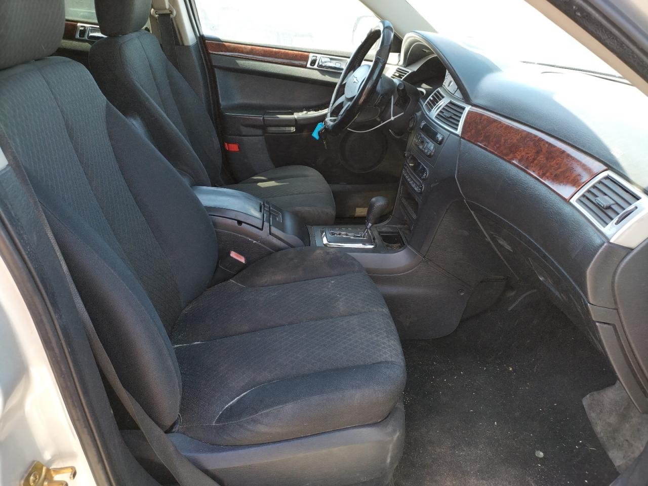 Photo 5 from auction – 2006 CHRYSLER PACIFICA T with VIN 2A4GM68426R754412