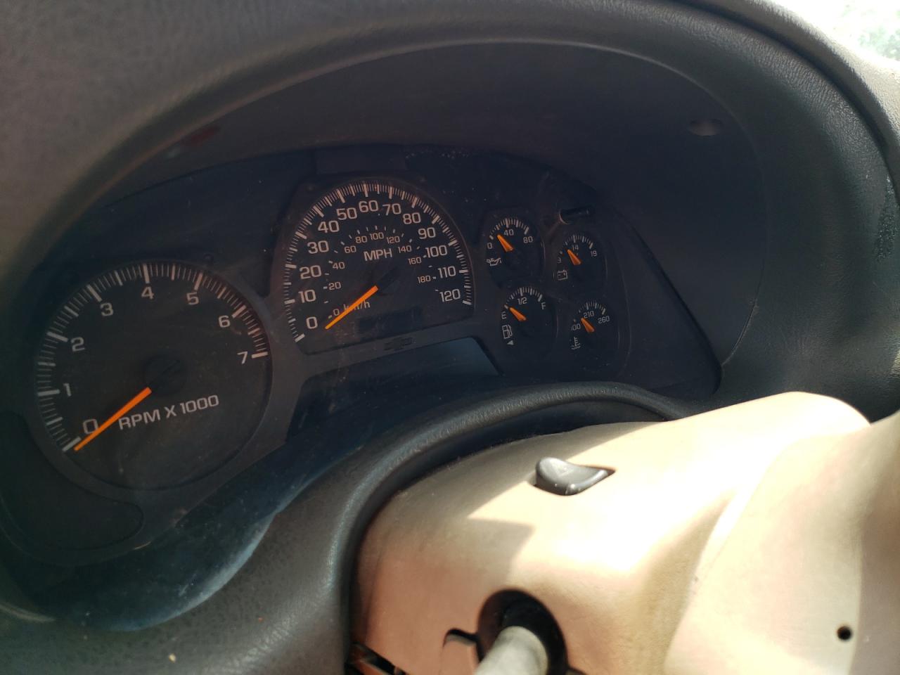 Photo 8 from auction – 2004 CHEVROLET TRAILBLAZE with VIN 1GNDT13S242287449